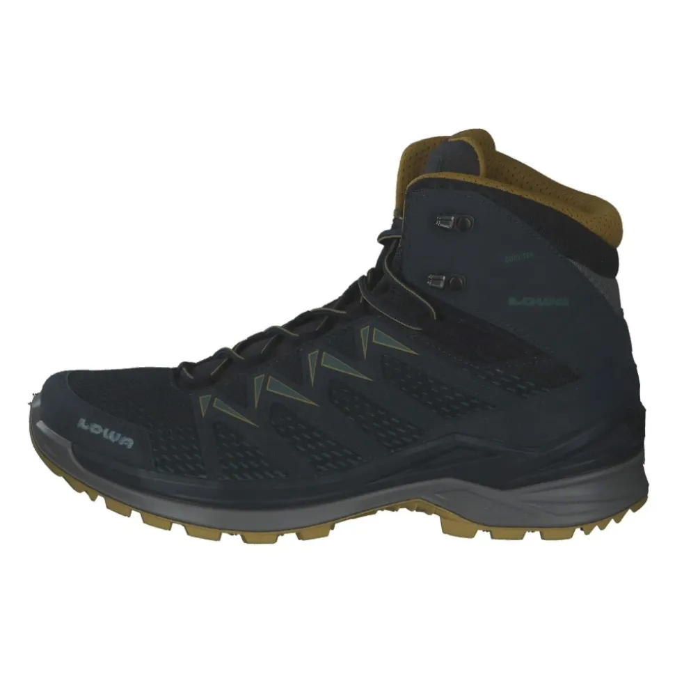 Trekking Boots