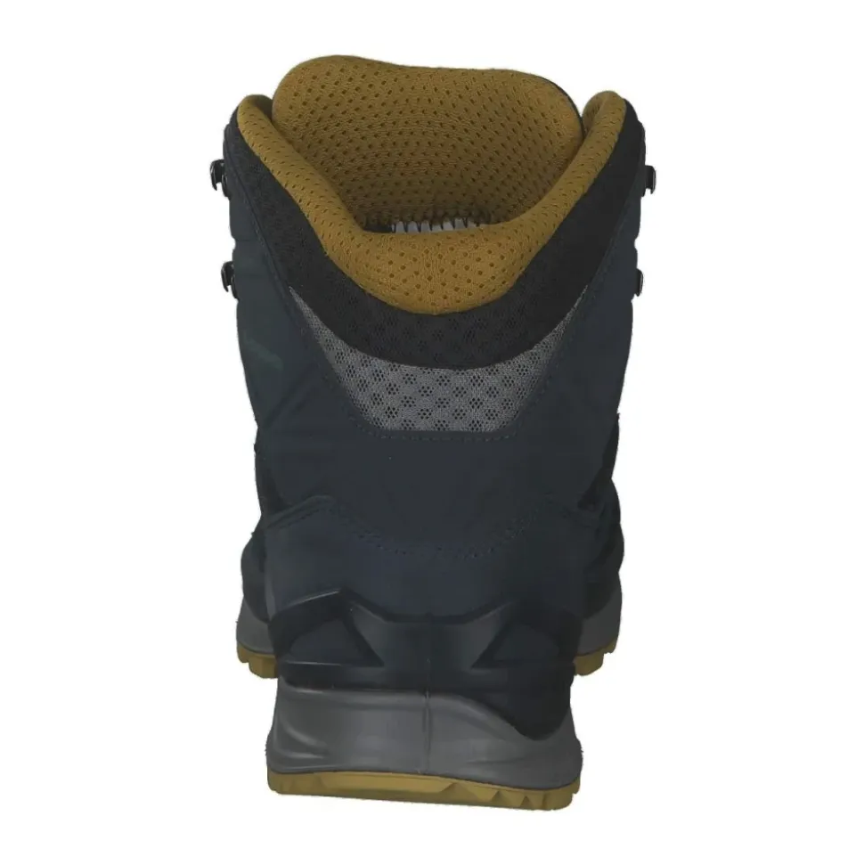 Trekking Boots