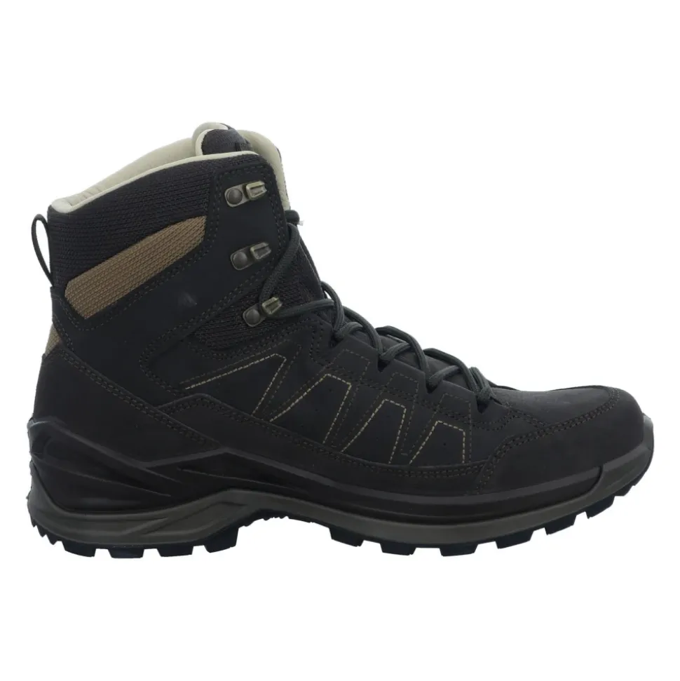 Trekking Boots
