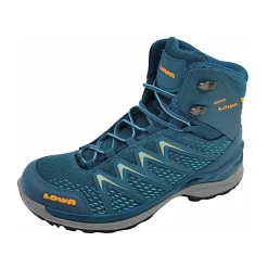 Trekking Boots