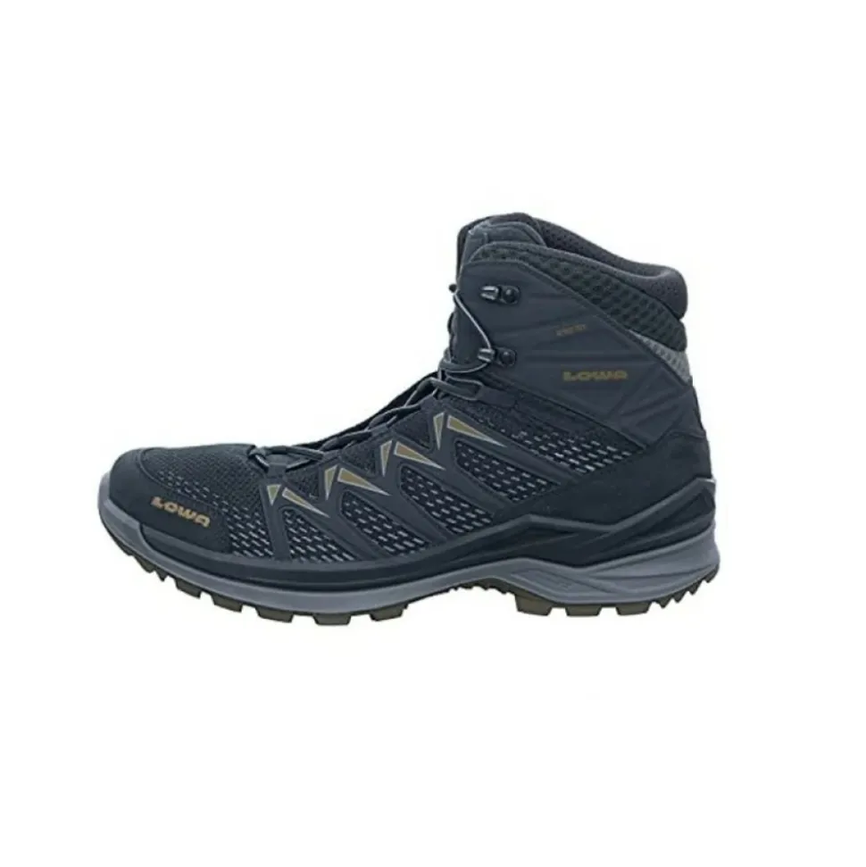 Trekking Boots