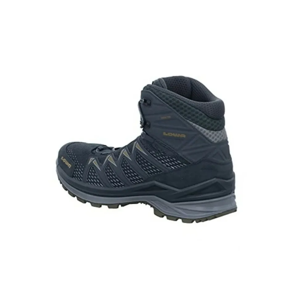 Trekking Boots