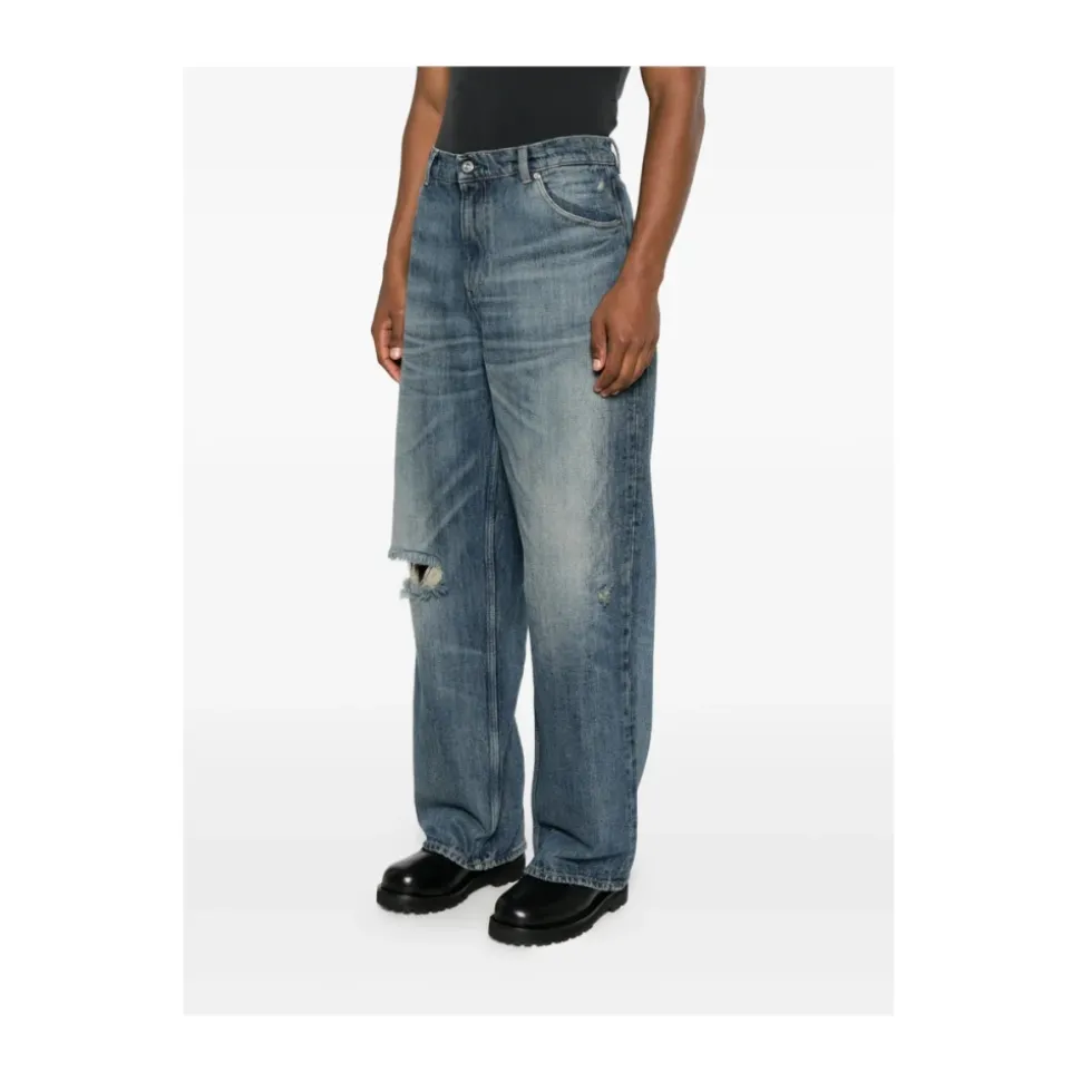 Vast Cut Jeans