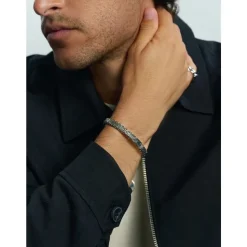 Vintage Cuff Bracelet in Silver