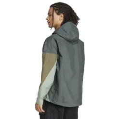 Wasserdichte Outdoor-Jacke mit Climaproof-Technologie