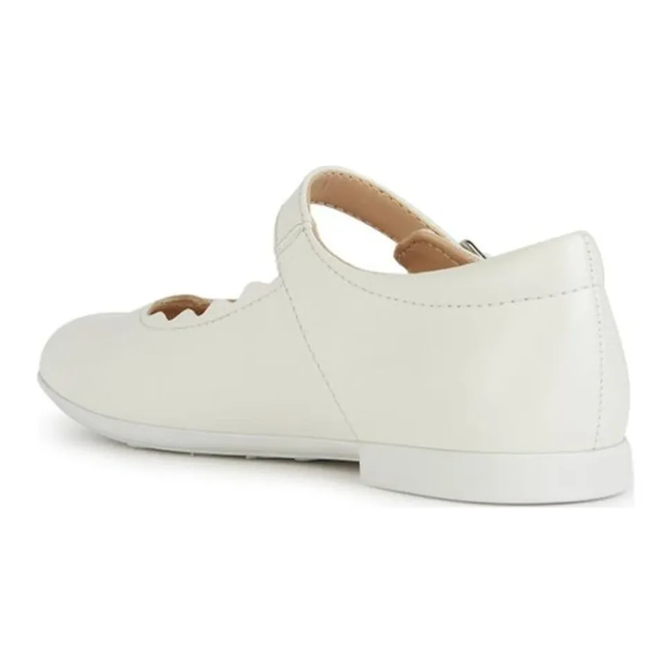 Weiße Ballerinas für Mädchen