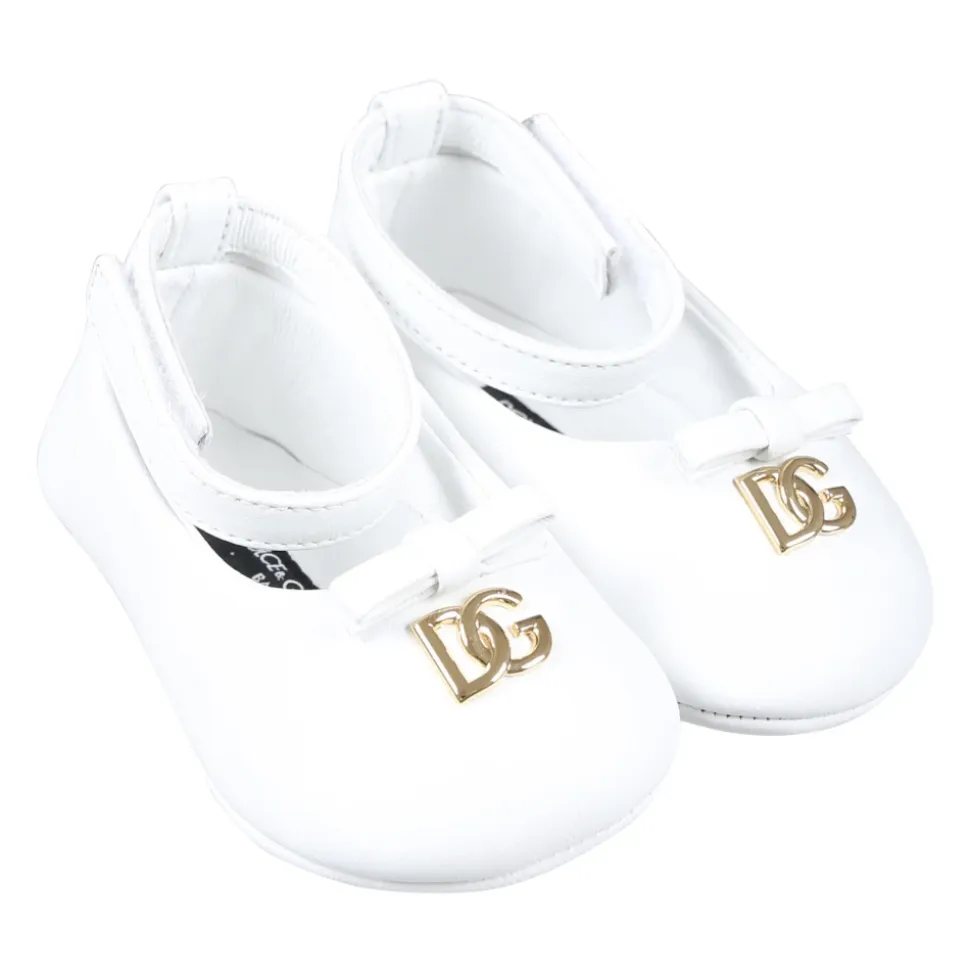 Weiße Leder-Ballerinas mit Schleife