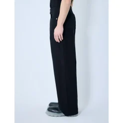 Weit geschnittene Five-Pocket-Jeans