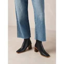 West Vintage Schwarze Leder Stiefeletten