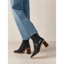 West Vintage Schwarze Leder Stiefeletten