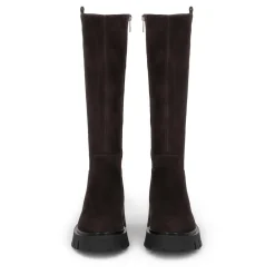 Wildlederstiefel auf dicker Sohle