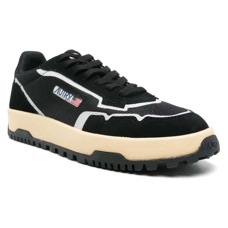 Wildpace Sneakers