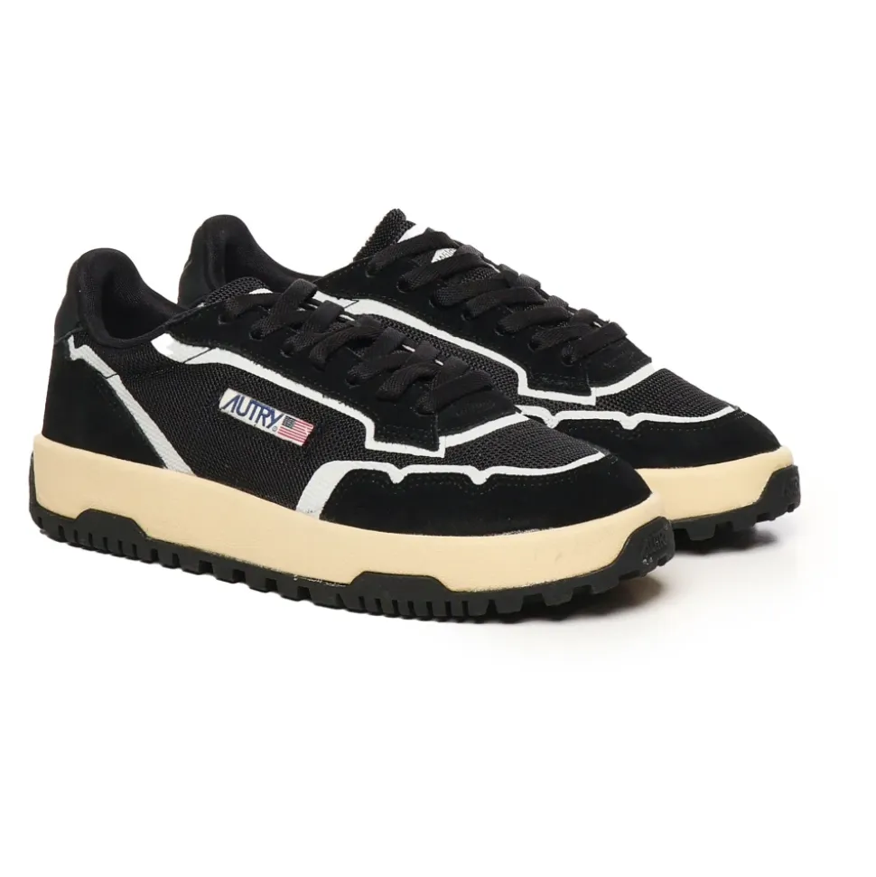 Wildpace Sneakers
