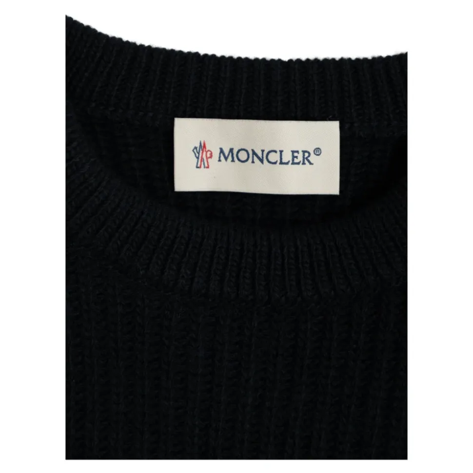 Wollpullover mit Tasche