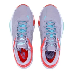 Zoom Freak 4 Basketballschuh