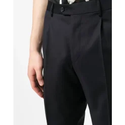 Zweireihiger Blazer mit klassischer Hose